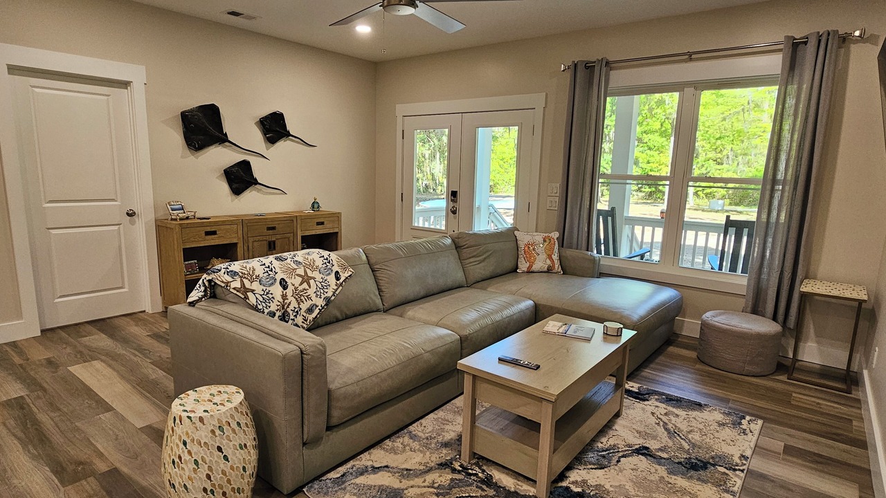 Photo of Livingroom in Daufuskie Island