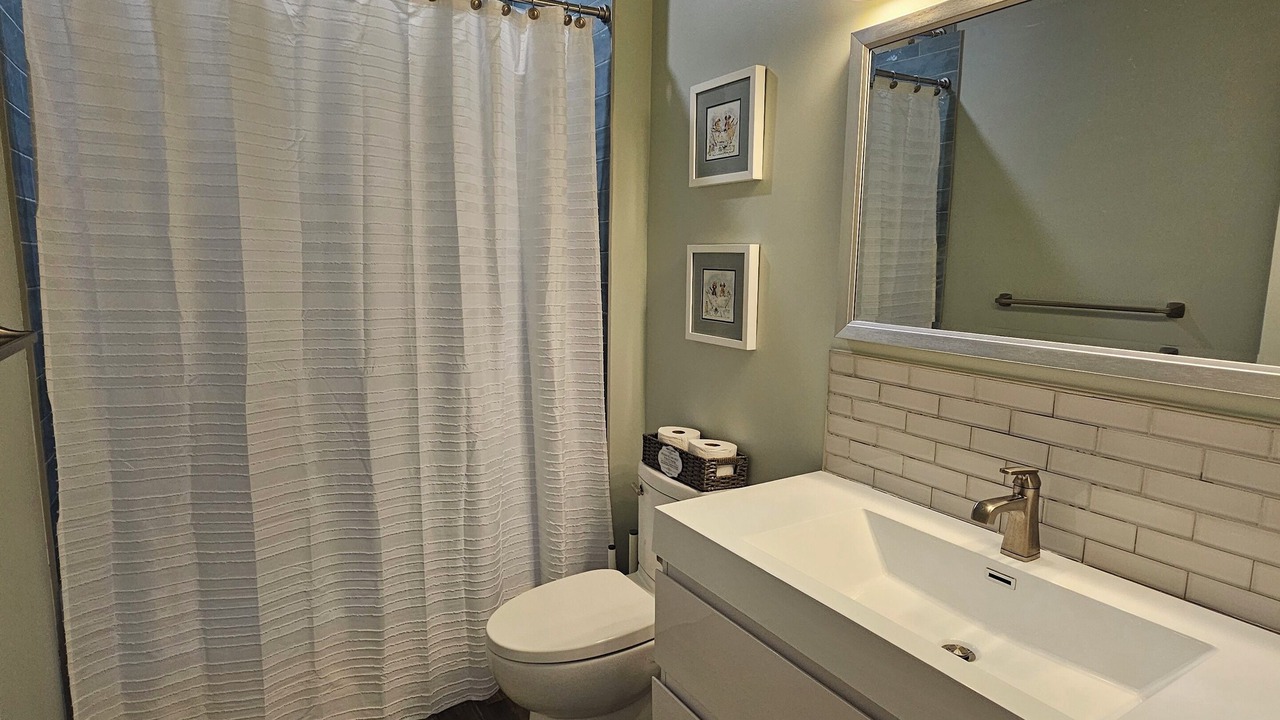 Photo of Bathroom in Daufuskie Island