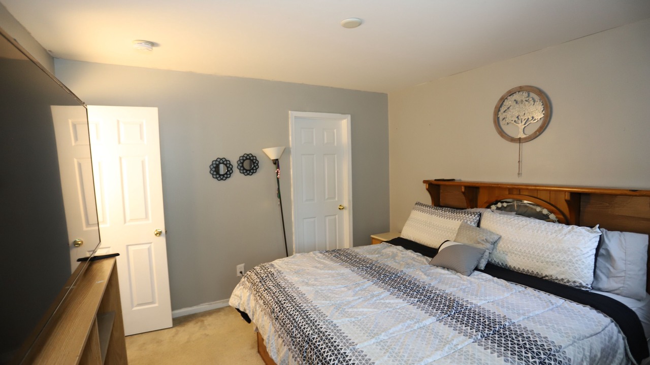 Photo of Bedroom in Summerville