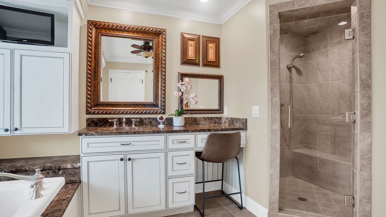 Photo of Bathroom in Harbour Town