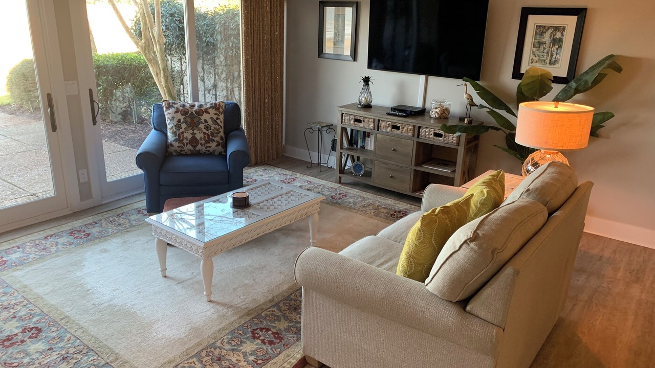 Photo of Livingroom in Harbour Town