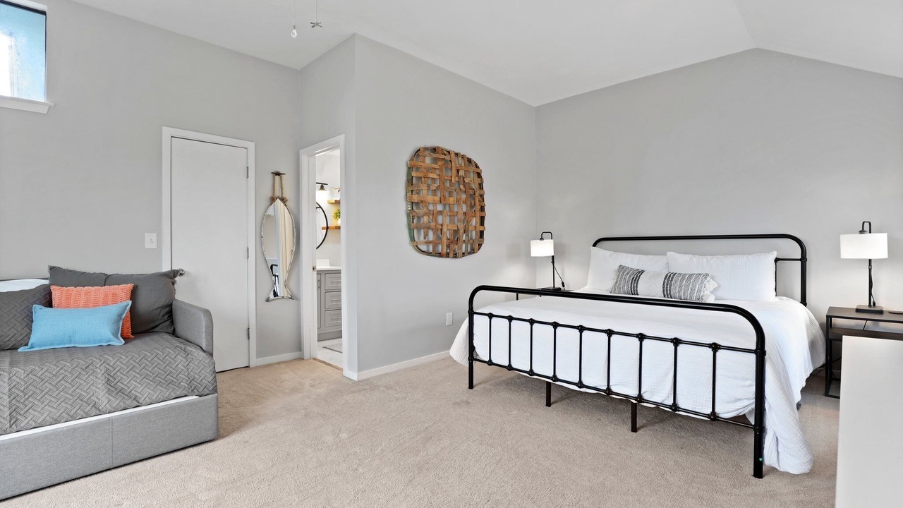 Photo of Bedroom in Saint Helena Island