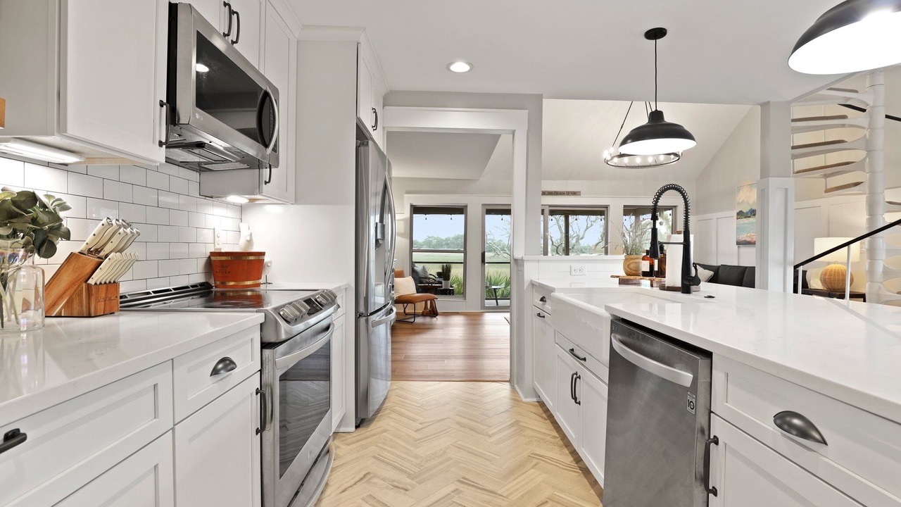 Photo of Kitchen in Saint Helena Island