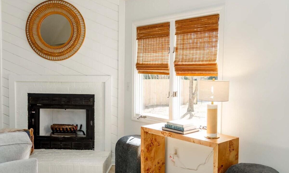 Photo of Livingroom in Mount Pleasant