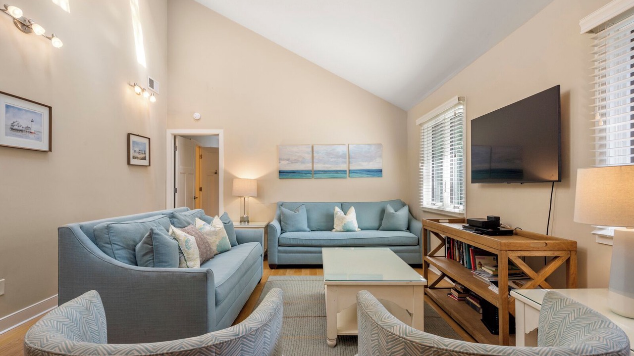Photo of Livingroom in West Beach