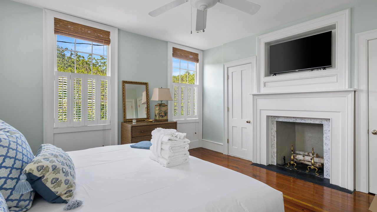 Photo of Bedroom in Downtown Charleston