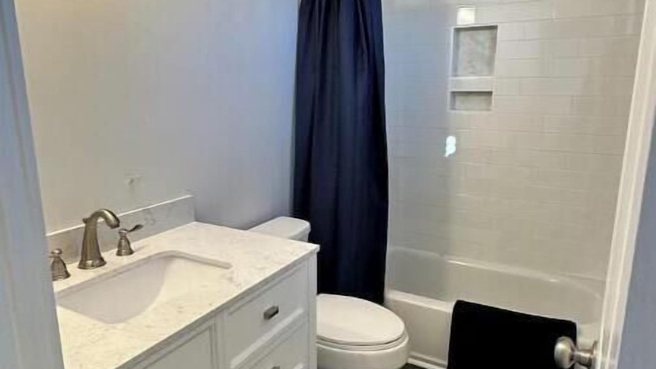 Photo of Bathroom in Downtown Charleston