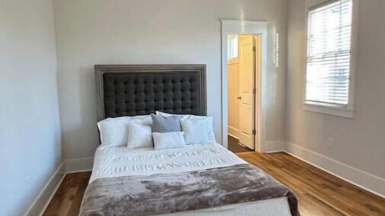 Photo of Bedroom in Downtown Charleston