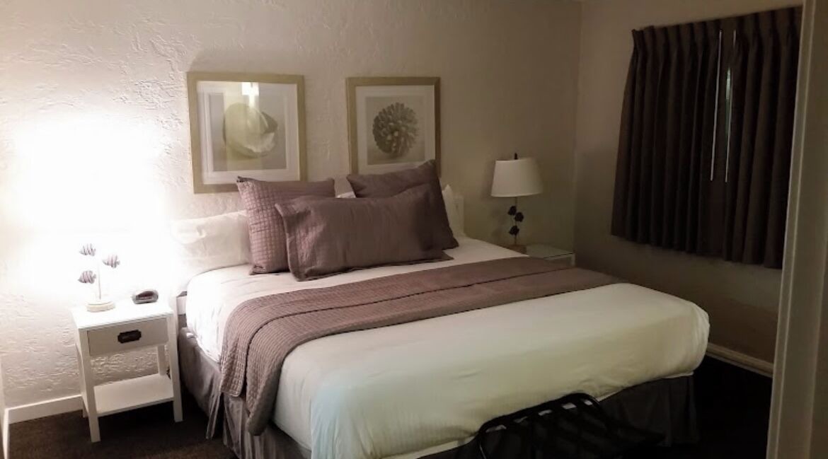 Photo of Bedroom in North Forest Beach