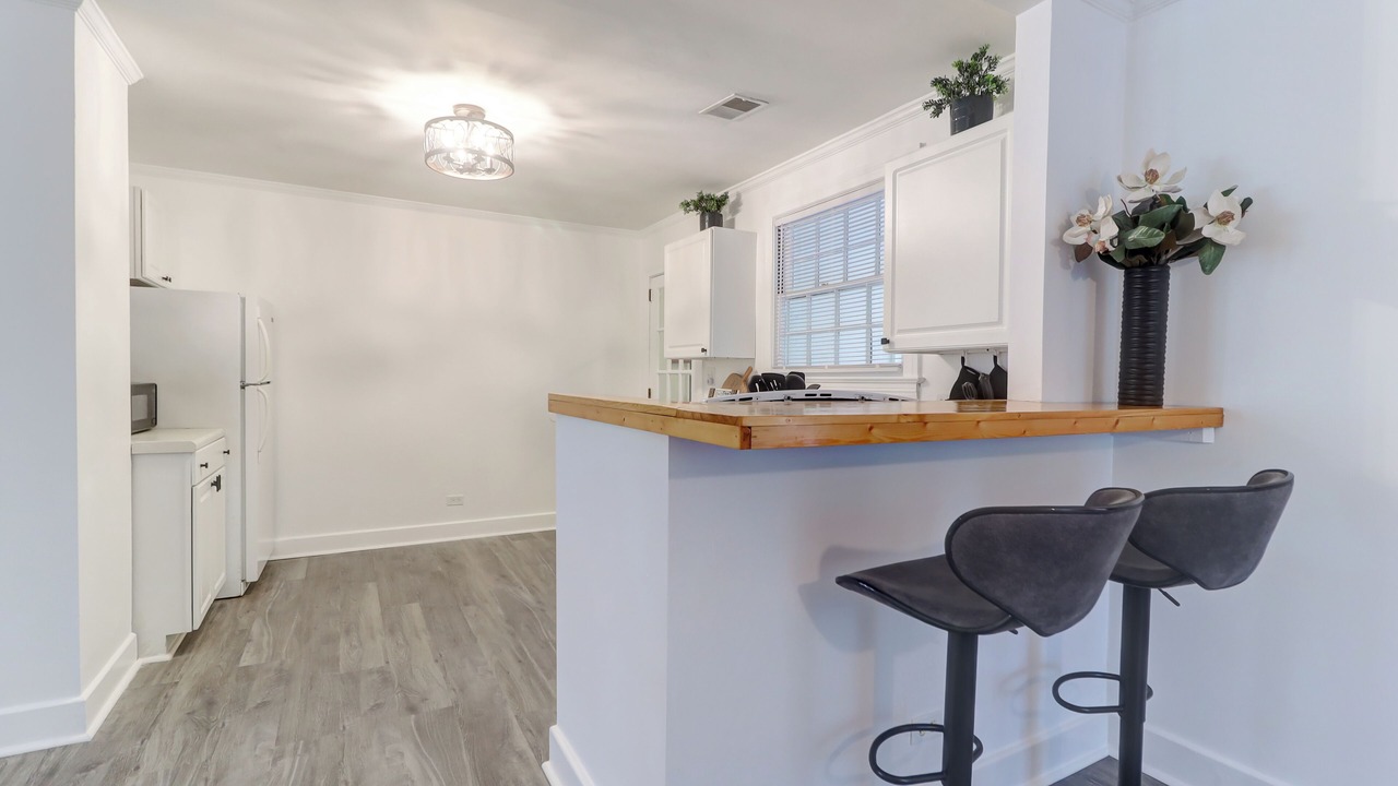 Photo of Kitchen in Summerville Historic District