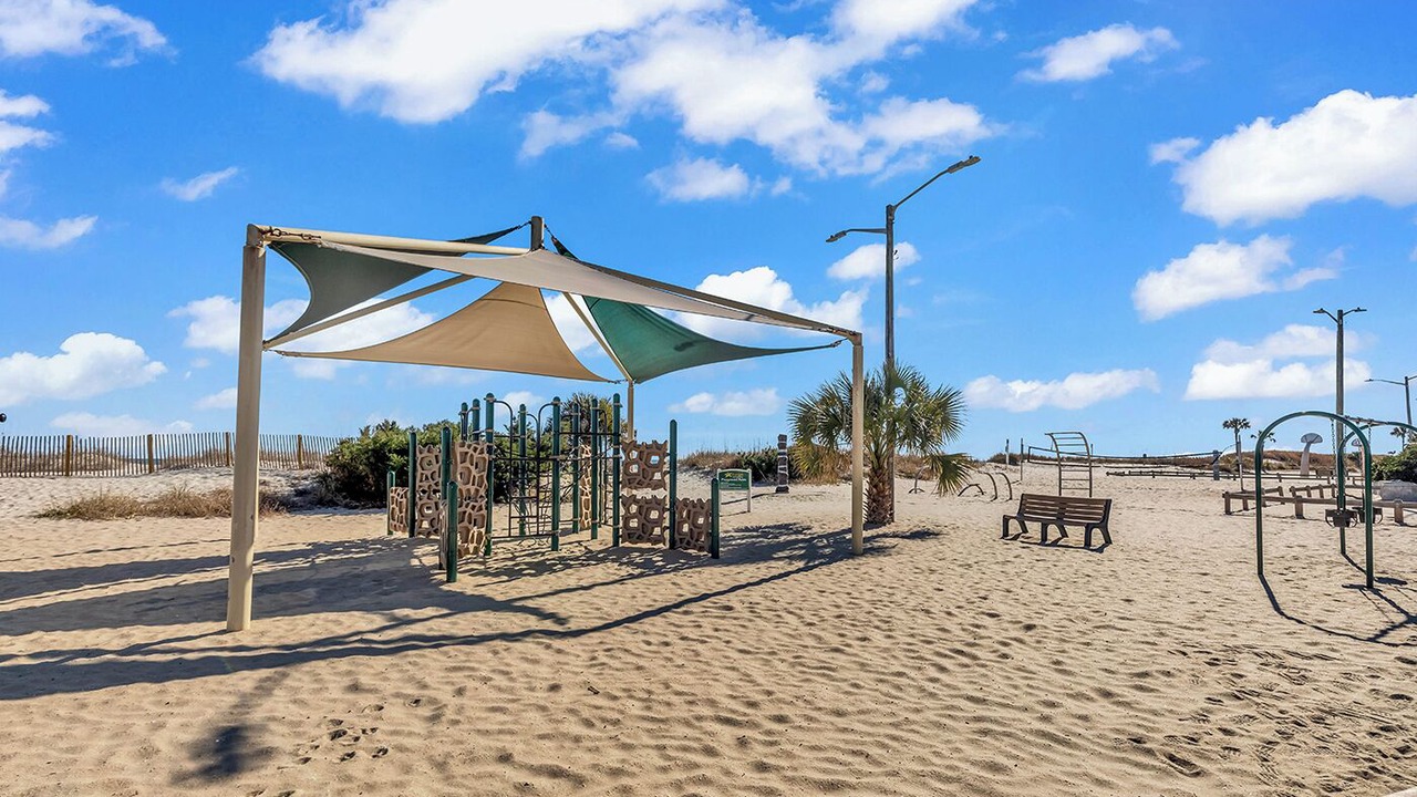 Photo of Others in Surfside Beach