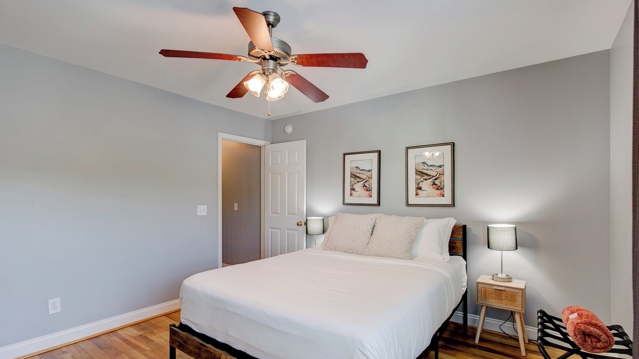Photo of Bedroom in Columbia