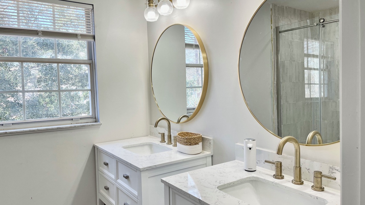 Photo of Bathroom in North Charleston