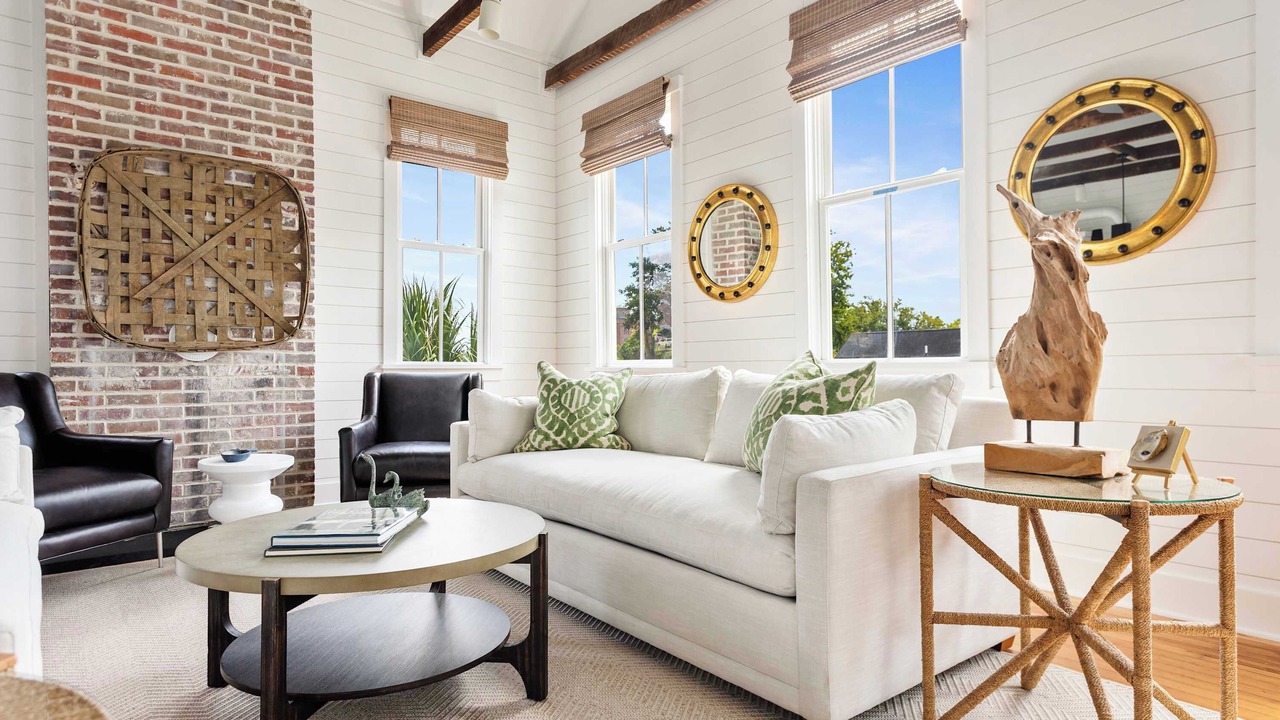 Photo of Bedroom in Downtown Charleston