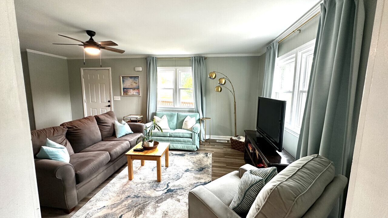 Photo of Livingroom in Rosewood