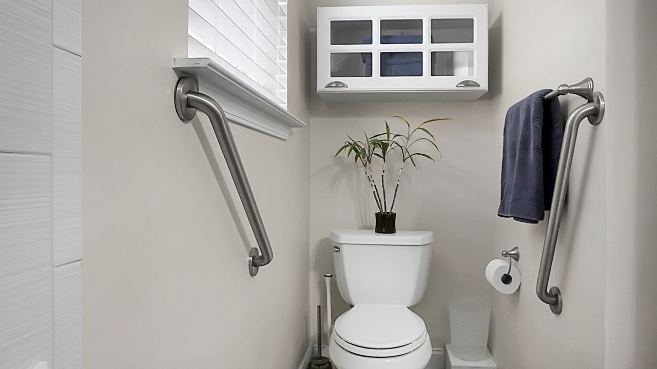 Photo of Bathroom in The Meadows