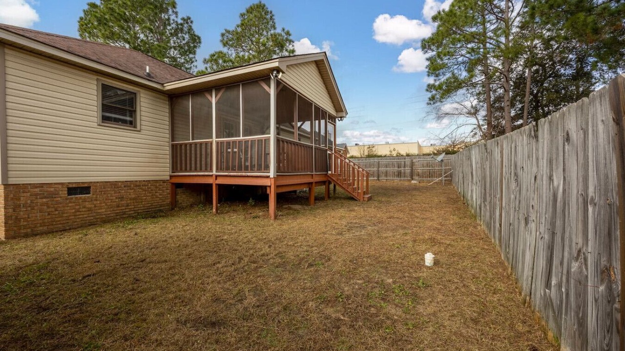 Photo of Outdoor in Huntcliff