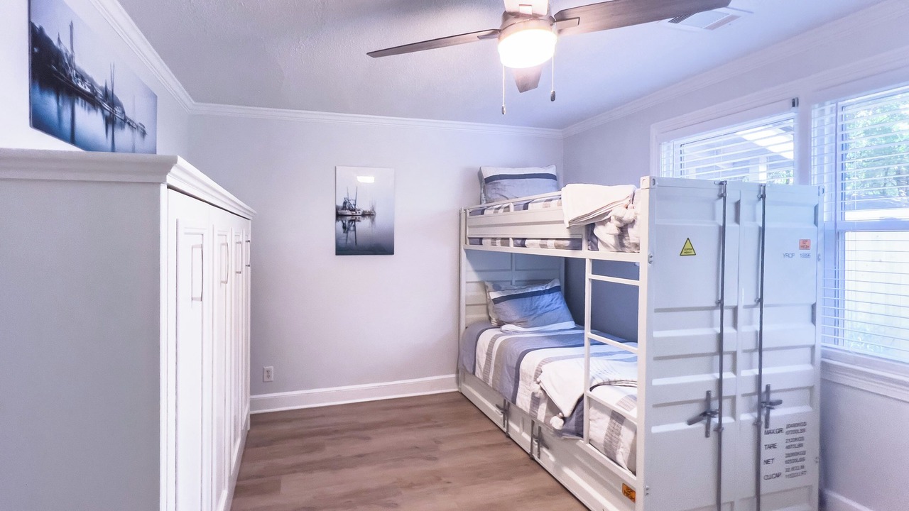 Photo of Bedroom in Charleston