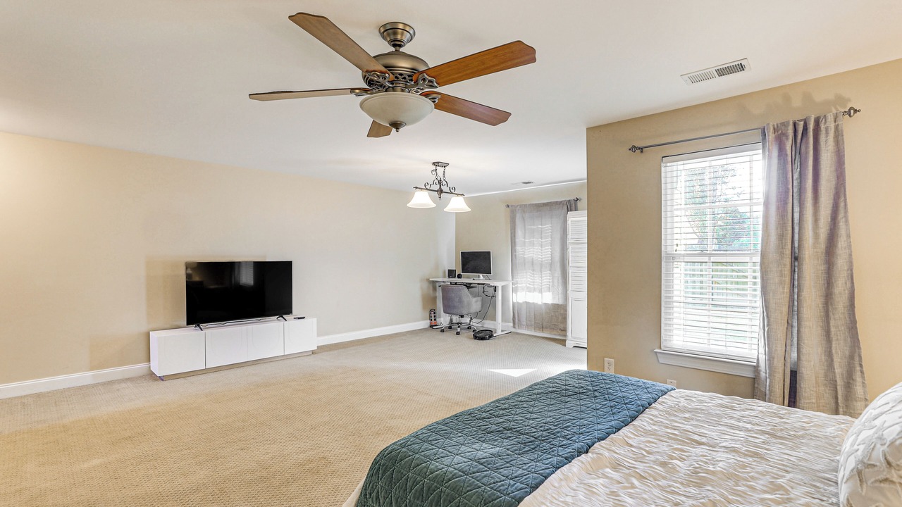 Photo of Bedroom in Ladson