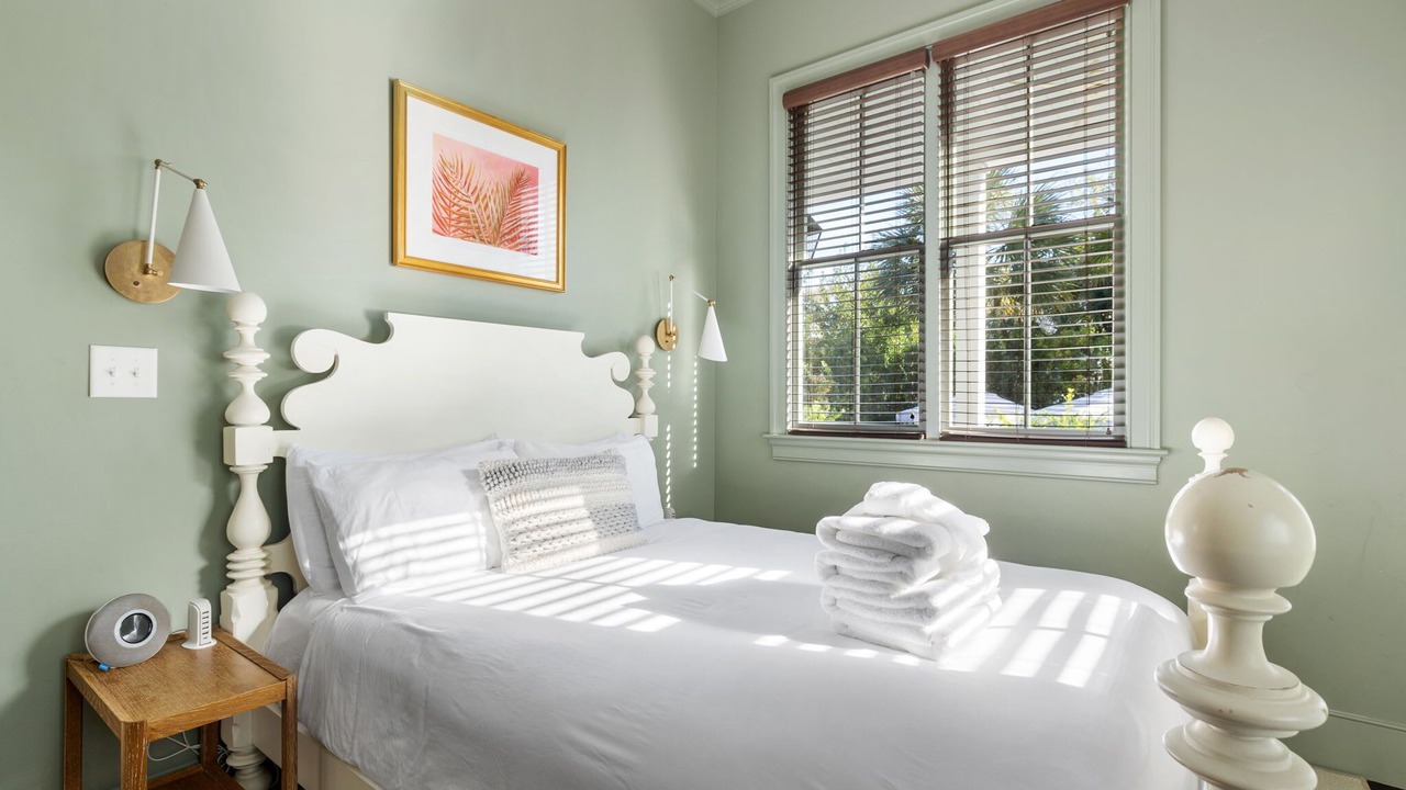 Photo of Bedroom in Cannonborough Elliotborough