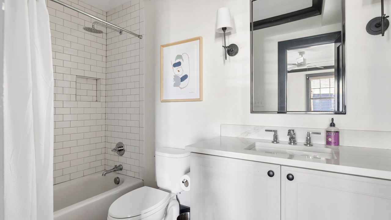 Photo of Bathroom in Cannonborough Elliotborough