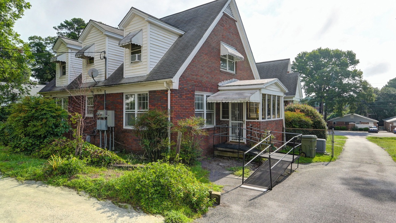 Photo of Outdoor in Rosewood