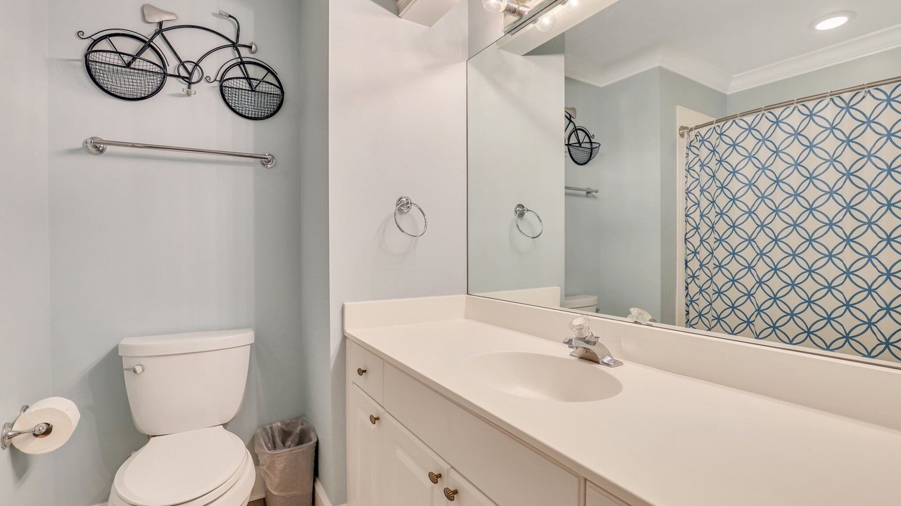 Photo of Bathroom in North Forest Beach