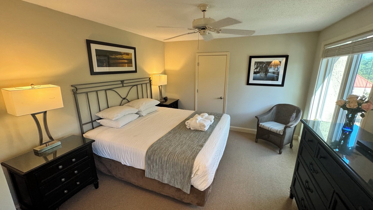 Photo of Bedroom in Shelter Cove