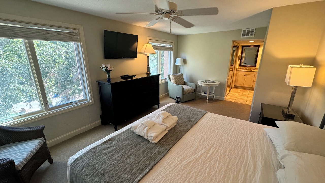 Photo of Bedroom in Shelter Cove