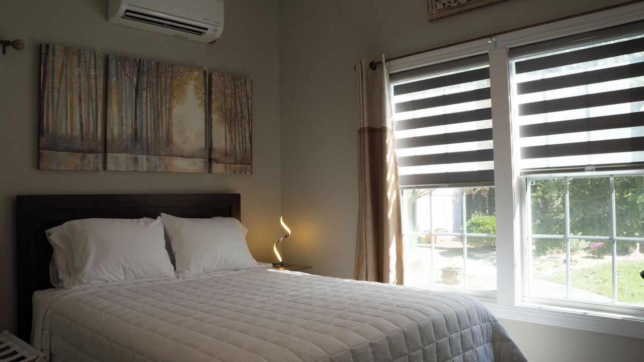 Photo of Bedroom in Green Valley