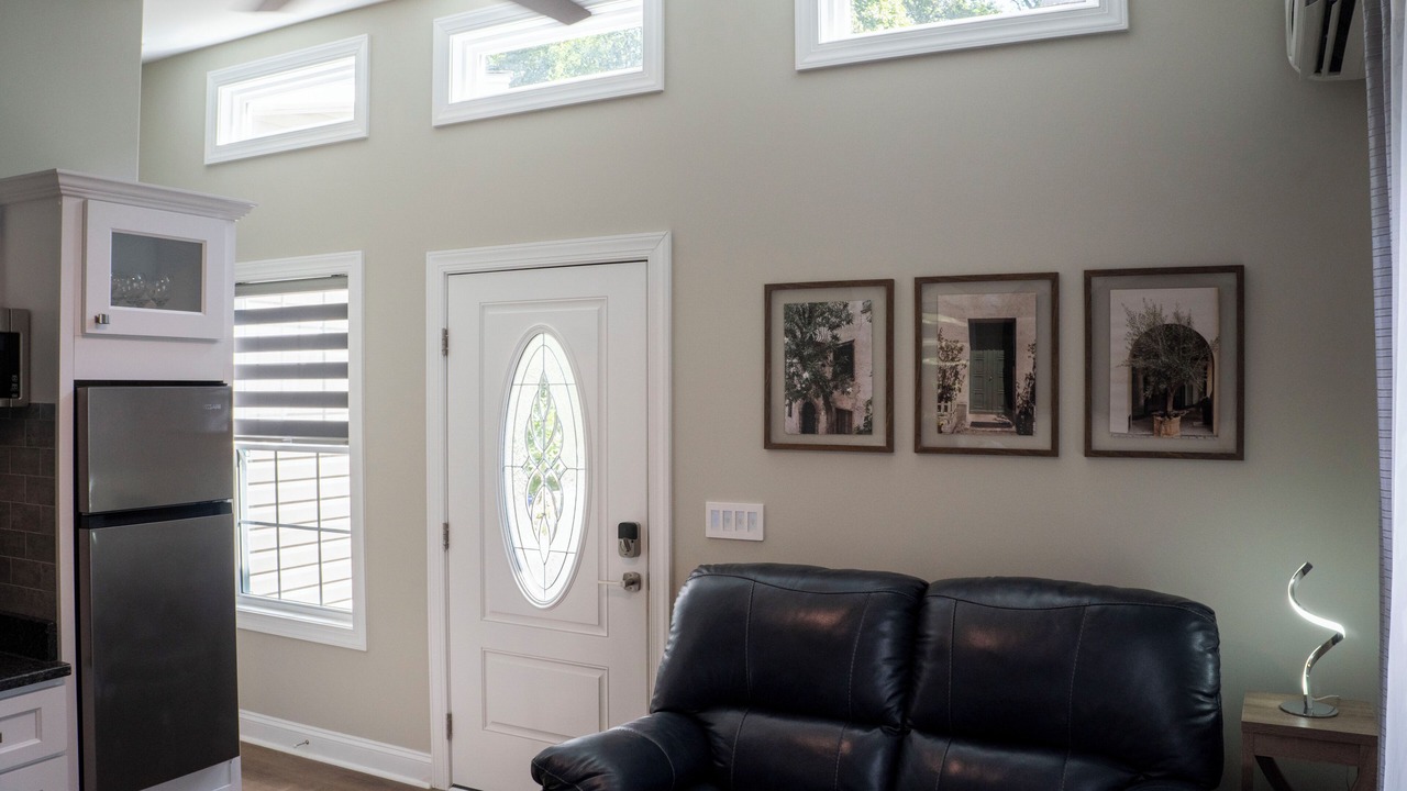 Photo of Livingroom in Green Valley