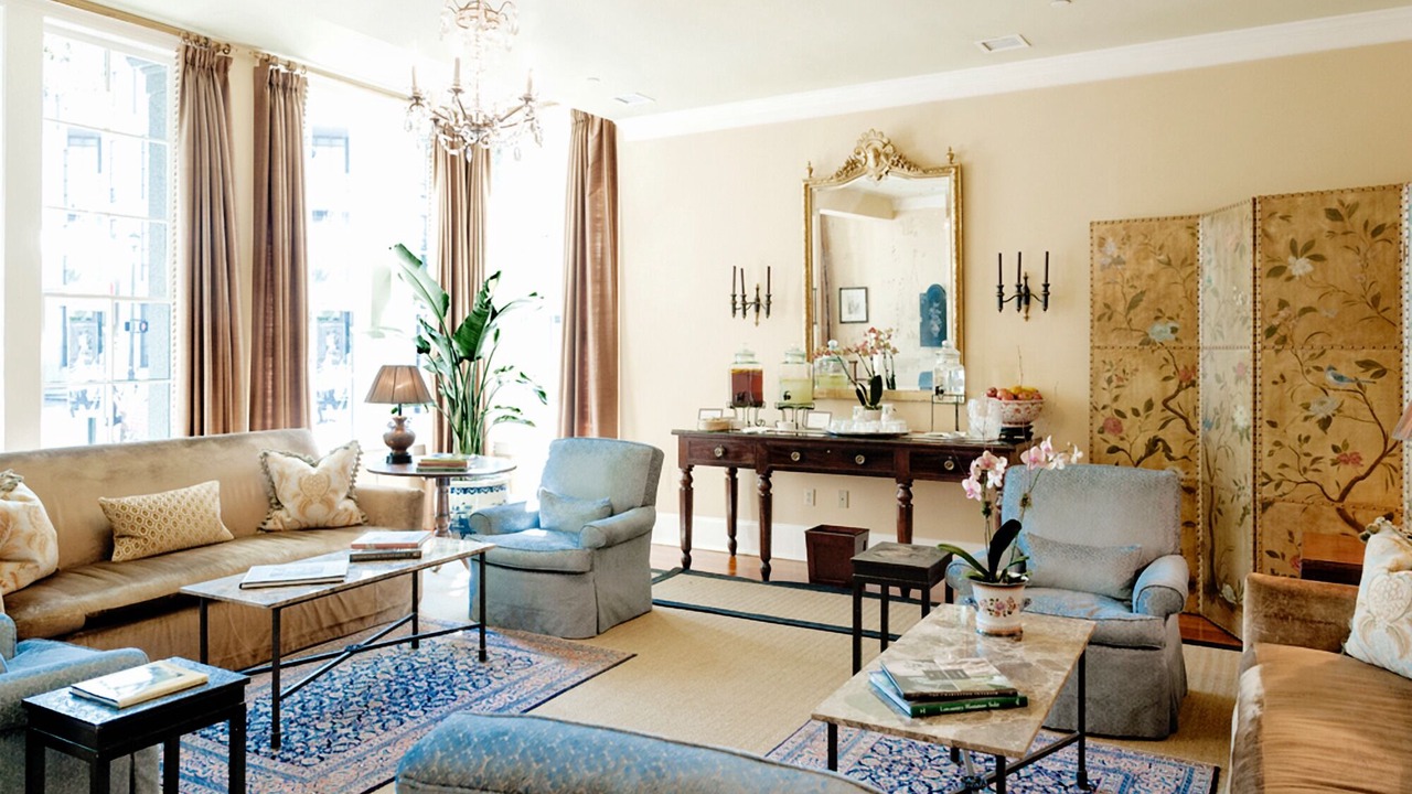 Photo of Livingroom in Charleston Historic District