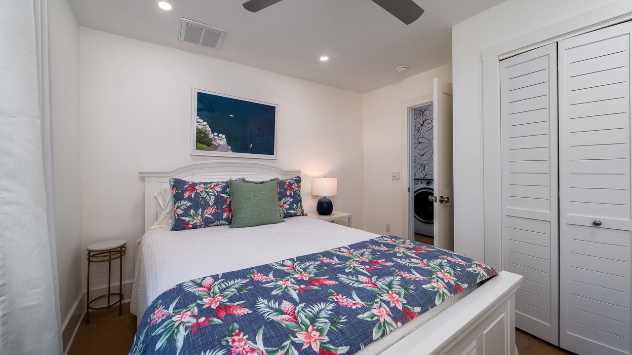 Photo of Bedroom in Tarpon Pond