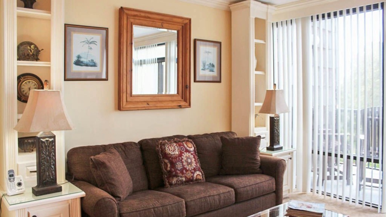 Photo of Livingroom in North Litchfield Beach