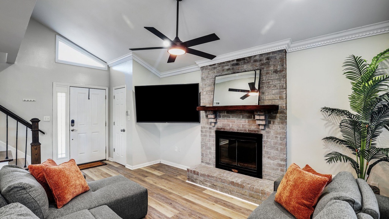 Photo of Livingroom in North Charleston