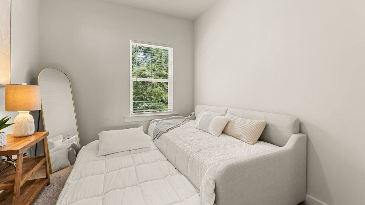 Photo of Bedroom in Goose Creek