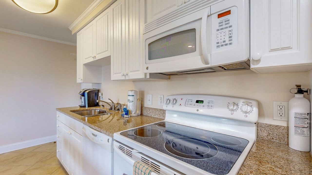Photo of Kitchen in North Litchfield Beach