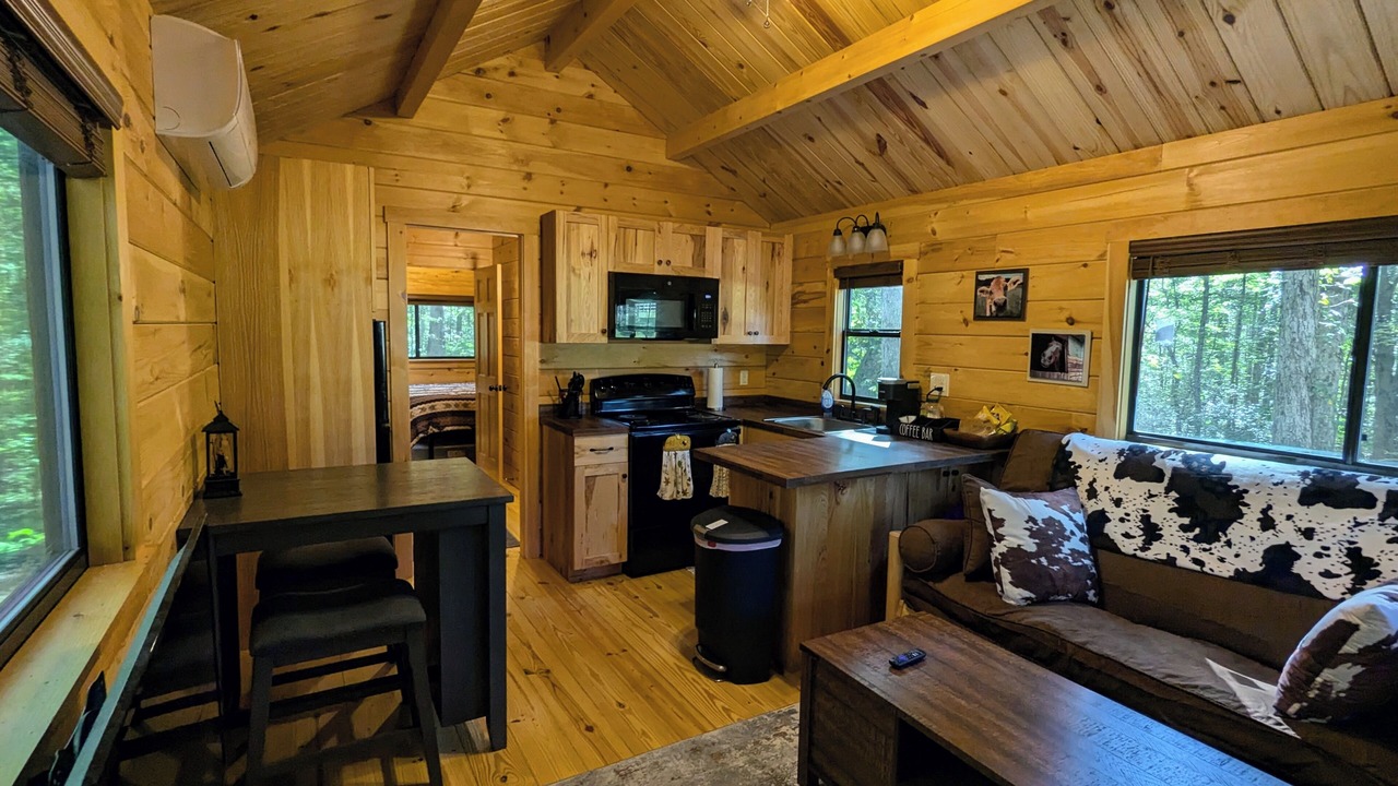 Photo of Livingroom in Clayton