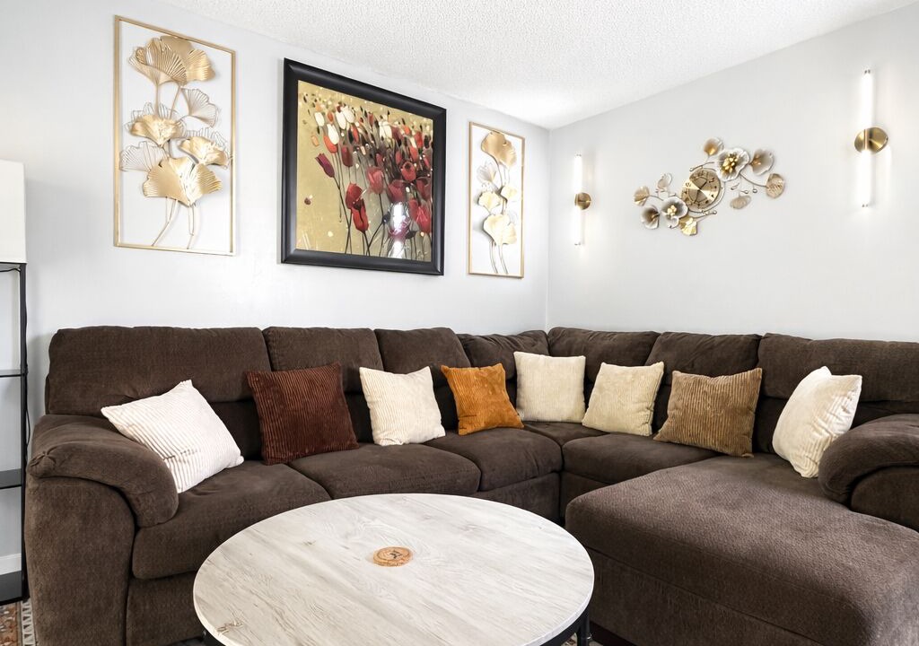 Photo of Livingroom in Huntcliff