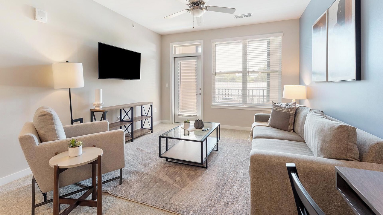 Photo of Livingroom in Huntersville