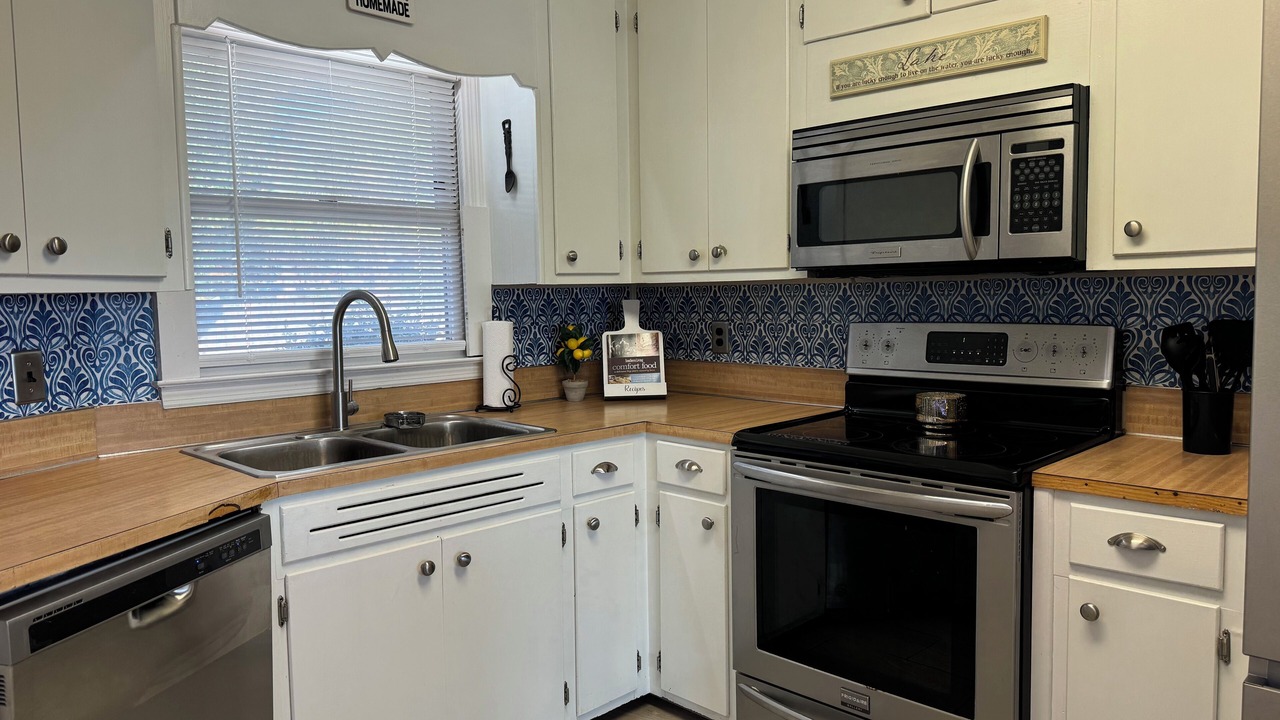 Photo of Kitchen in Santee