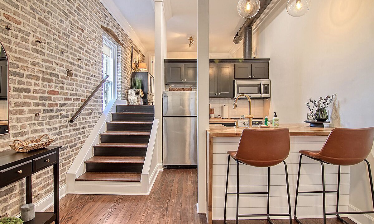 Photo of Kitchen in Charleston Historic District