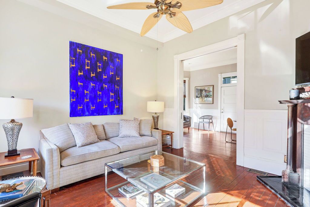 Photo of Livingroom in Metropolitan