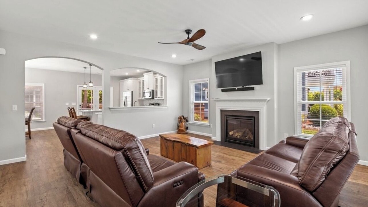 Photo of Livingroom in Johns Island