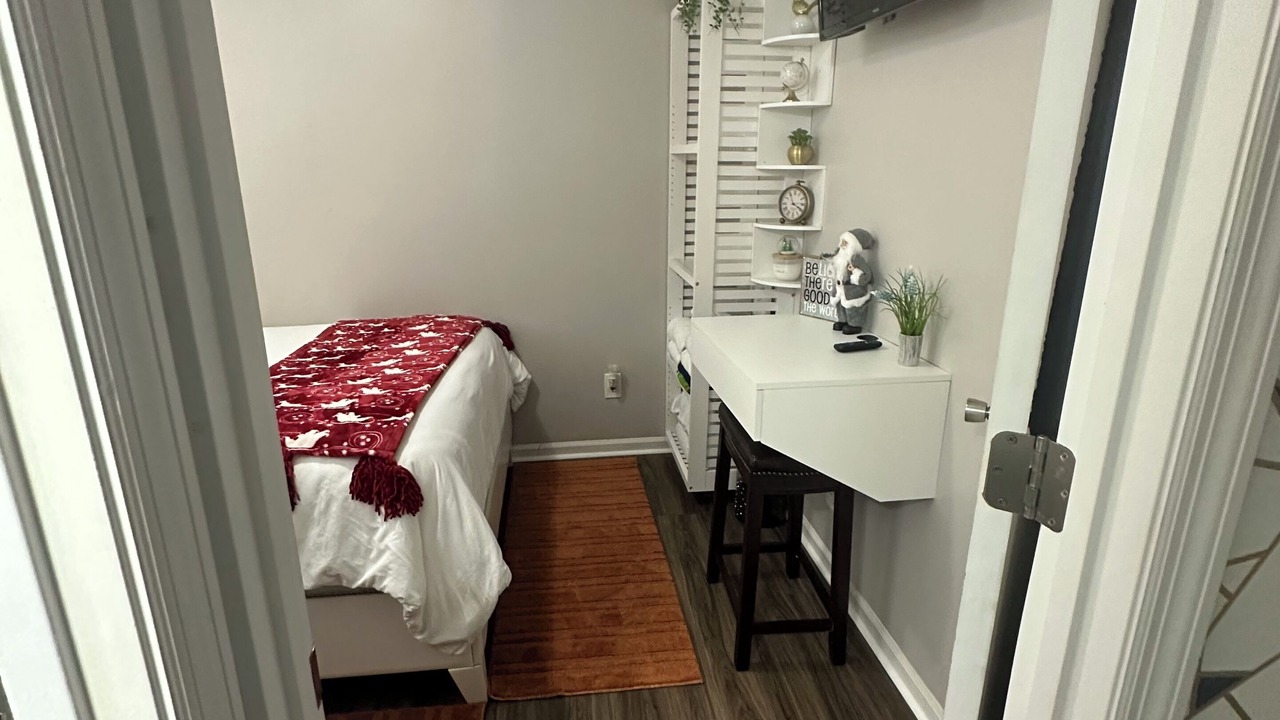 Photo of Bedroom in Goose Creek