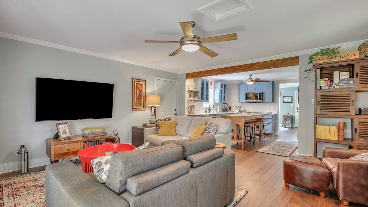 Photo of Livingroom in Johns Island