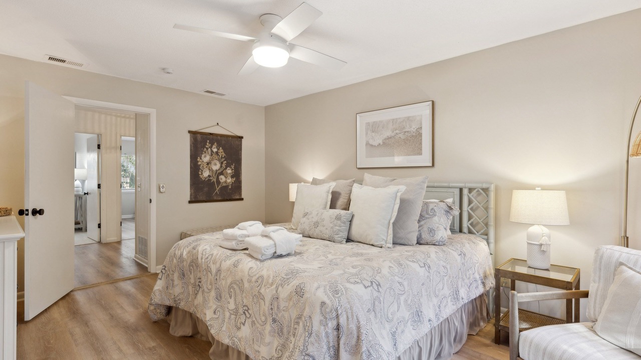 Photo of Bedroom in Lawton Woods