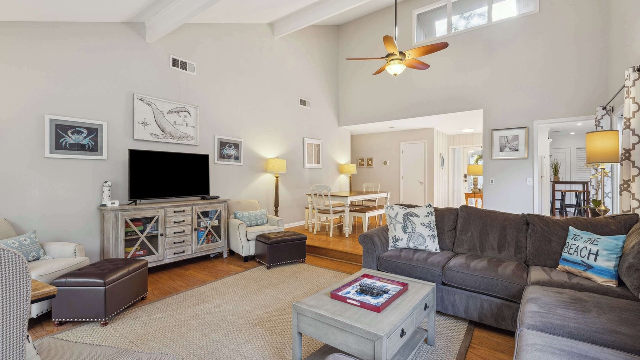Photo of Bedroom in Lawton Woods