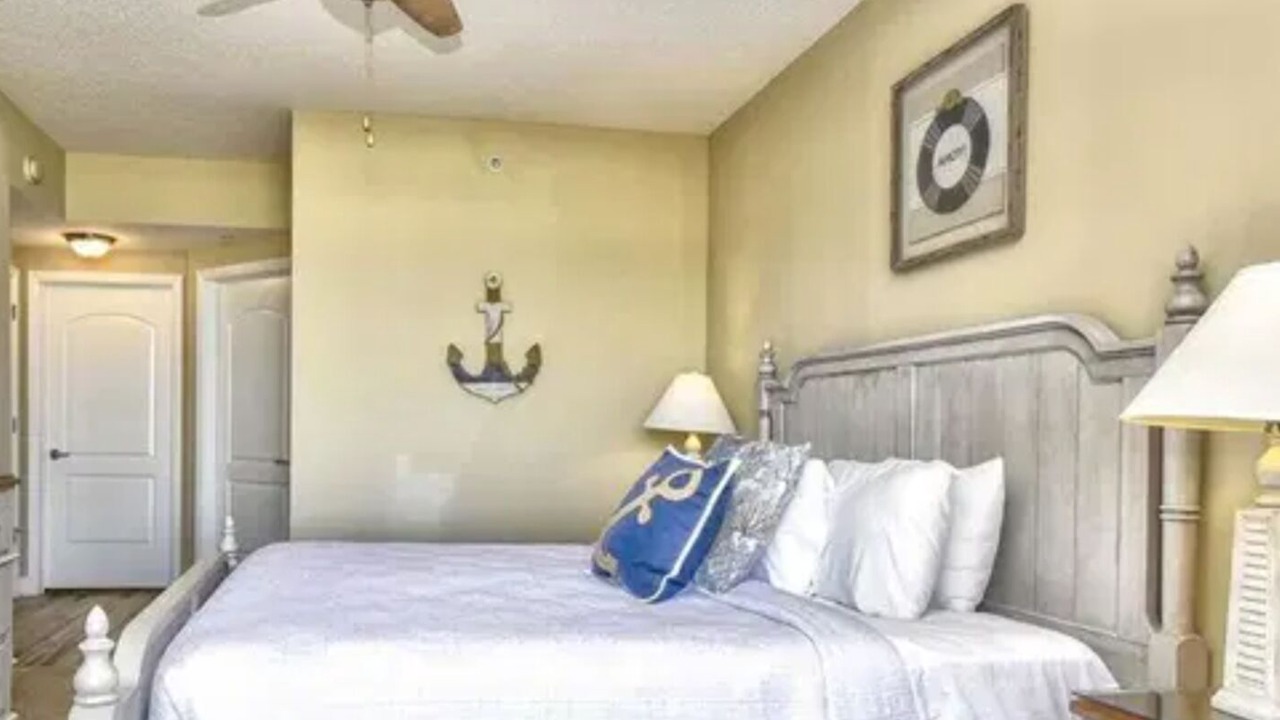 Photo of Bedroom in Windy Hill