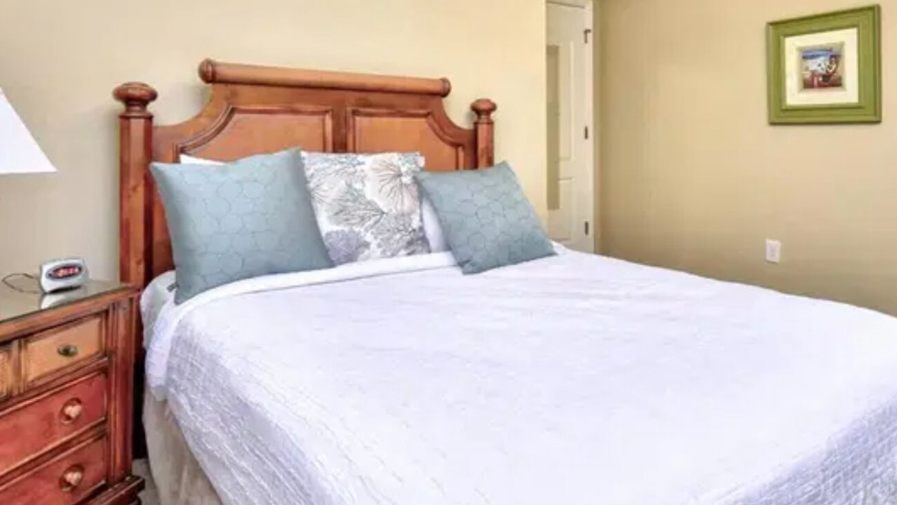 Photo of Bedroom in Windy Hill
